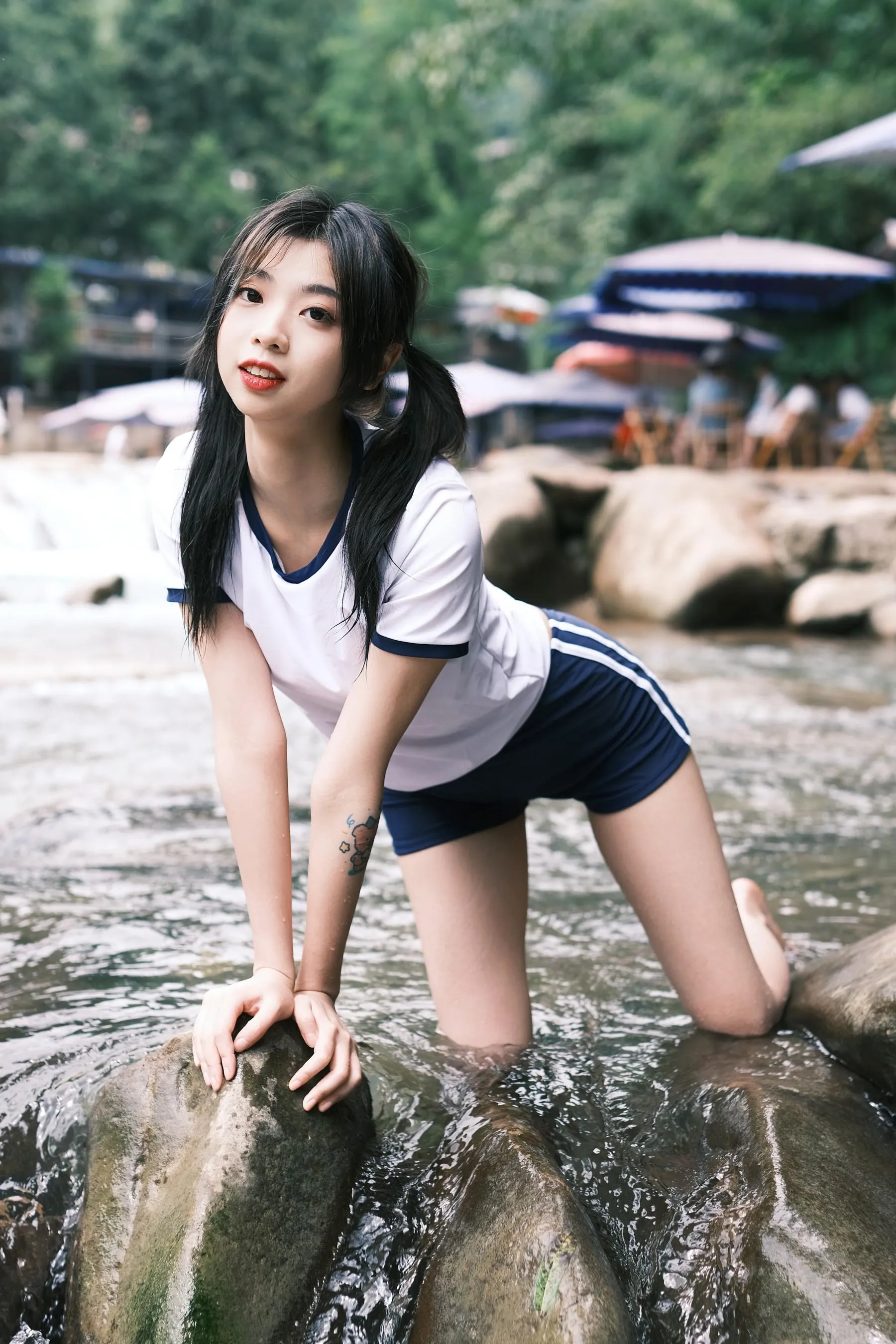 [艺图语] 2022.05.26 慢夏 池子 [20P]插图9